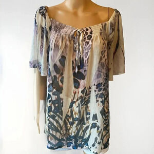 Mushka by Sienna Rose White Sheer Mesh Floral Print Women’s L Blouse EUC Fairly